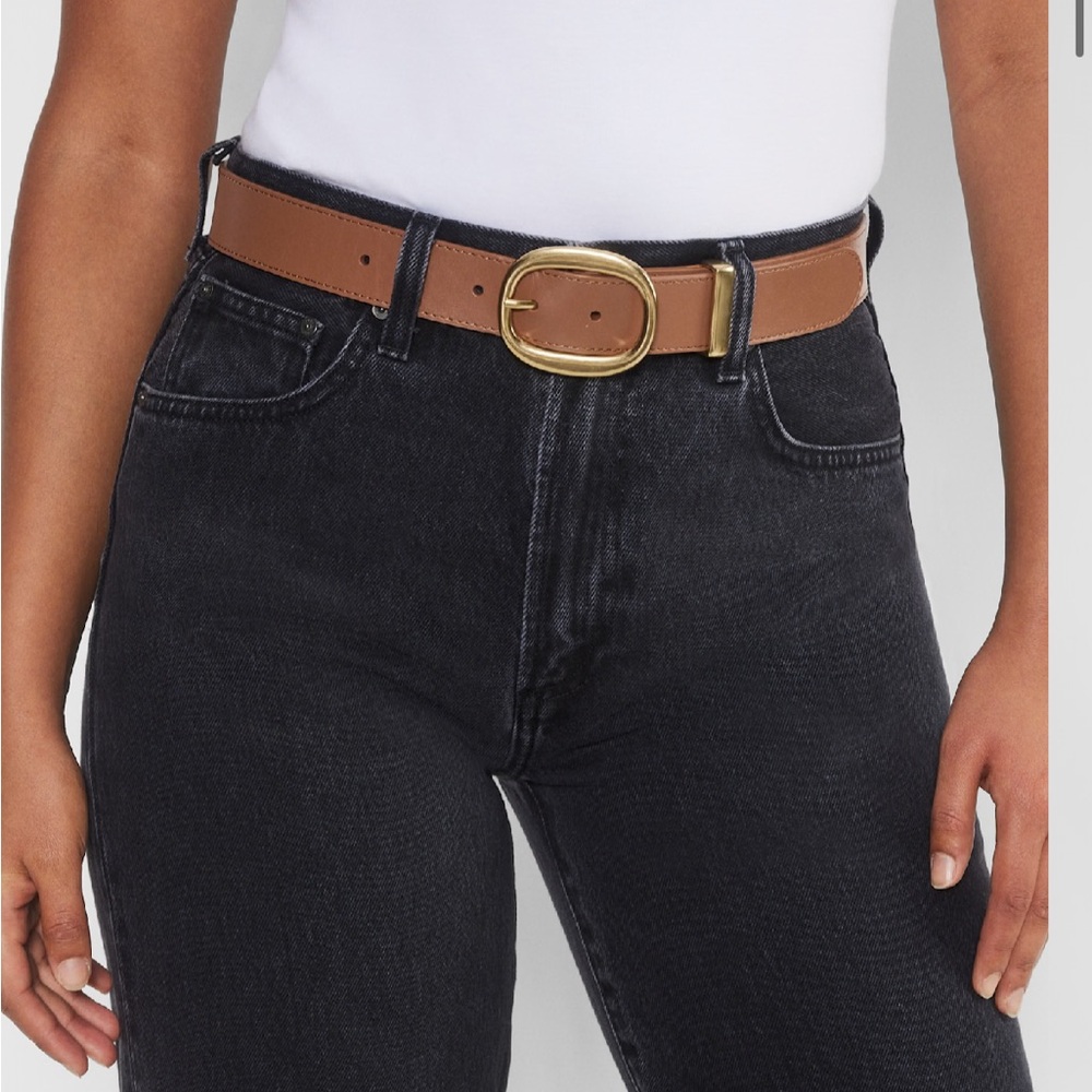 Aritzia Classic Tan Leather Belt with Gold Buckle